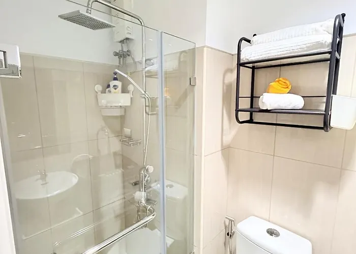 Monochrome Loft, Work, Create, Repeat! Moa Walking Distance! Manila